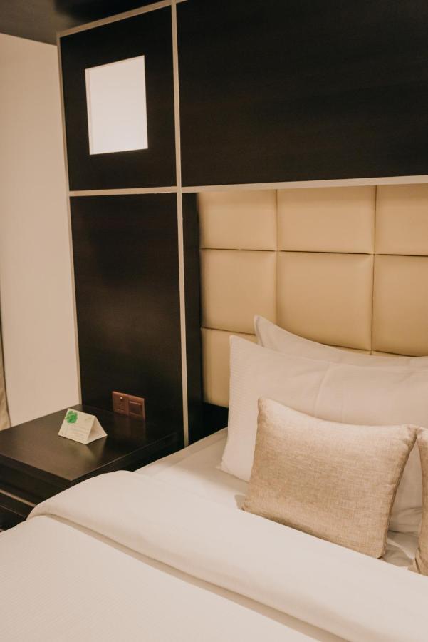 Ashur Hotel Dukhan 外观 照片