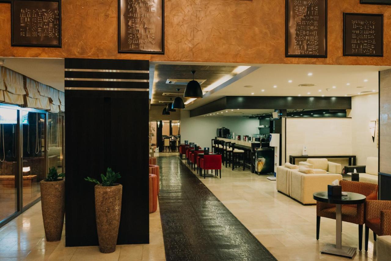 Ashur Hotel Dukhan 外观 照片