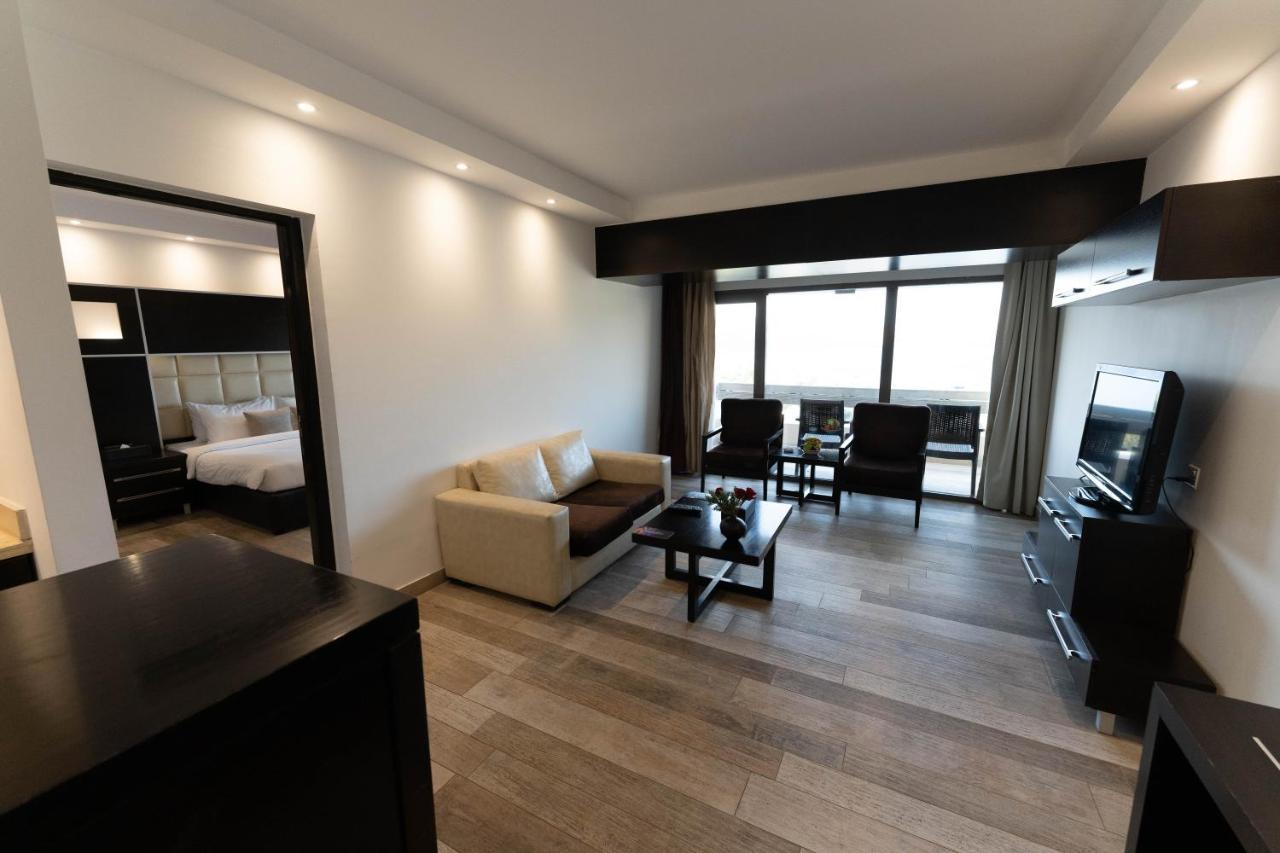 Ashur Hotel Dukhan 外观 照片